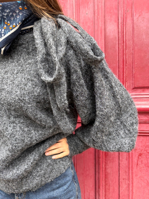 Pull Bloom Gris