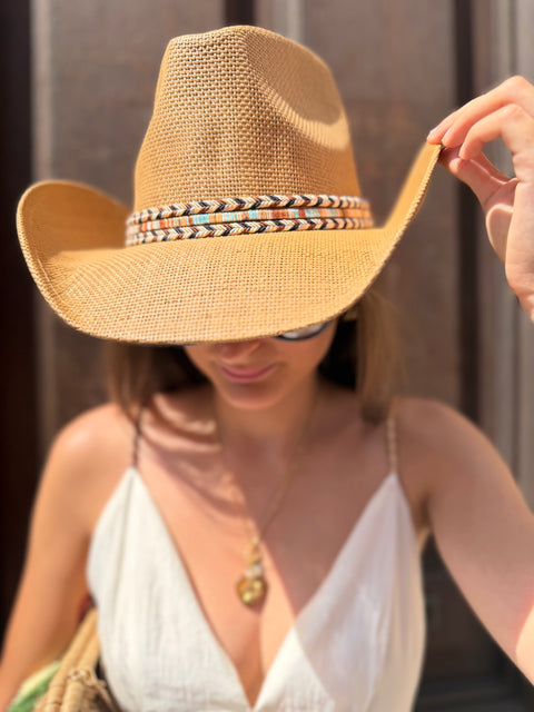 Chapeau Bonnie Cowboy en Paille Tressée
