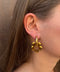 Boucles d'Oreilles Créole Dorée – Pendentif Fleur Ajourée